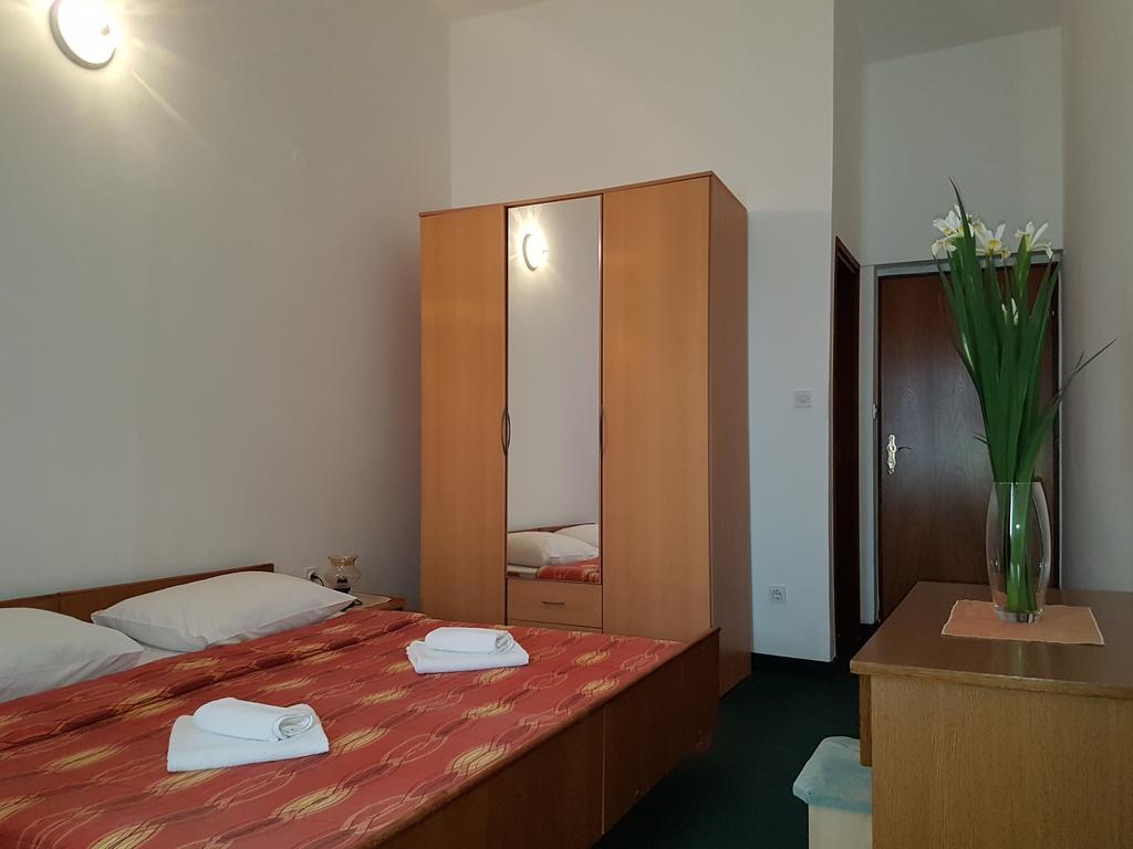 סטאריגרד-פקלניצה Bed And Breakfast Miramar מראה חיצוני תמונה